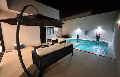 Imagem: A casa em condomínio possui 3 Dormitórios, 5 Banheiros, 4