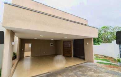 Imagem: A casa em condomínio possui 4 Dormitórios, 5 Banheiros, 4