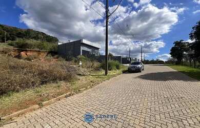 Imagem 3: Terreno á venda com 430m² bairro Monte Bérico