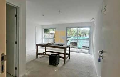 Imagem: O depósito possui 32m² de Área, Imóvel novo e está localizado