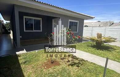 Imagem: A casa possui 3 Dormitórios, 2 Banheiros, 99m² de Área, Imóvel