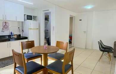 Imagem: O apartamento possui 2 Dormitórios, 2 Banheiros, 2 Vagas na