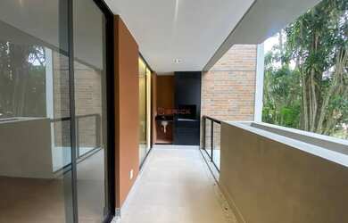 Imagem: O apartamento possui 2 Dormitórios, 3 Banheiros, 1 Vaga na