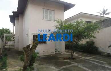 Imagem: A casa à venda possui 4 Dormitórios, 4 Banheiros, 3 Vagas