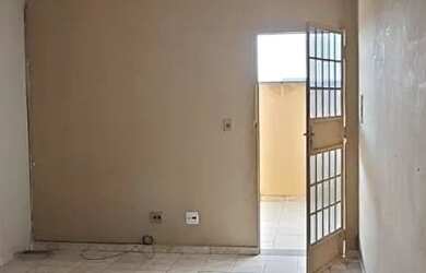 Imagem 2: Procuro alguém para compartilhar espaço/studio