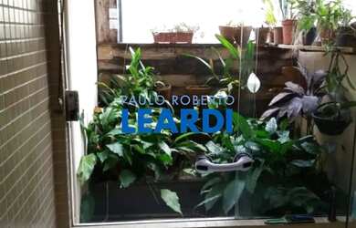 Imagem: A casa em condomínio possui 3 Dormitórios, 3 Banheiros, 2