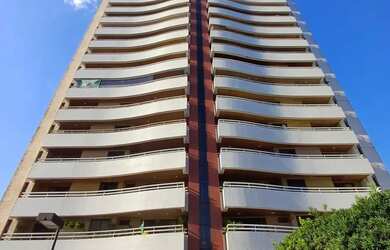 Imagem: O apartamento possui 4 Dormitórios, 5 Banheiros, 3 Vagas na