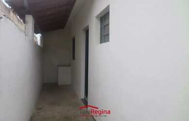 Imagem: A casa possui 1 Dormitório, 1 Banheiro e 45m² de Área e está