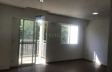 Imagem: O apartamento possui 3 Dormitórios, 1 Banheiro, 2 Vagas na