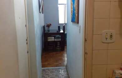 Imagem: O apartamento possui 2 Dormitórios, 2 Banheiros, 58m² de Área