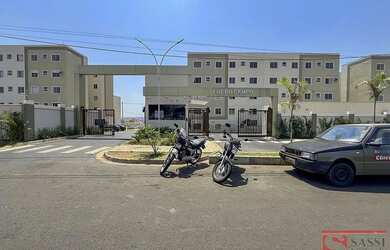 Imagem: O apartamento possui 2 Dormitórios, 1 Banheiro, 1 Vaga na garagem