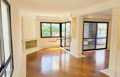 Imagem: O apartamento possui 3 Dormitórios, 4 Banheiros, 3 Vagas na