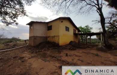 Imagem 4: Arrenda-se sítio em Bernardino De Campos com 7,197492 hectares, ROD....