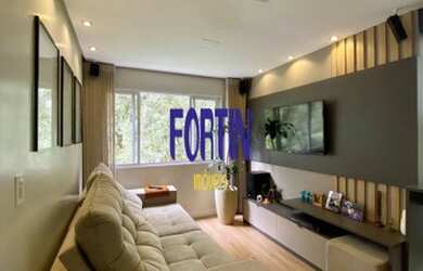 Imagem: O apartamento possui 2 Dormitórios, 1 Banheiro, 1 Vaga na garagem