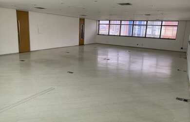 Imagem: O depósito possui 136m² de Área e está localizado em Chácara