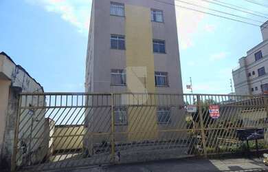 Imagem: O apartamento possui 3 Dormitórios, 1 Banheiro, 1 Vaga na garagem