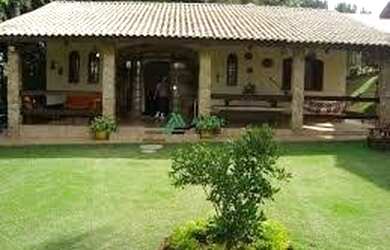 Imagem: O terreno possui 1000m² de Área e está localizado em Cidade