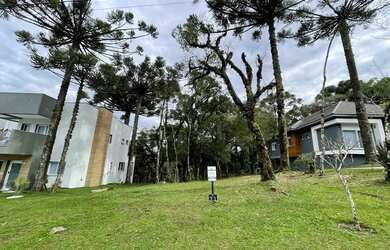 Imagem: O terreno possui 544m² de Área e está localizado em Canela