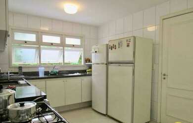 Imagem 16: Casa á venda no Alto de Pinheiros com 4 suítes, 5 vagas - Segurança 24hrs