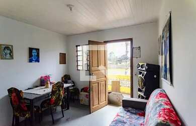 Imagem: A casa possui 5 Dormitórios, 5 Banheiros, 1 Vaga na garagem