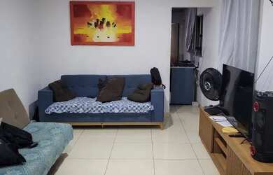 Imagem: A casa possui 3 Dormitórios e 2 Banheiros e está localizado