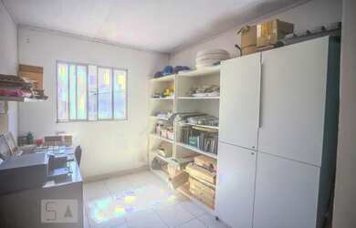 Imagem: O apartamento possui 1 Dormitório, 1 Banheiro, 40m² de Área