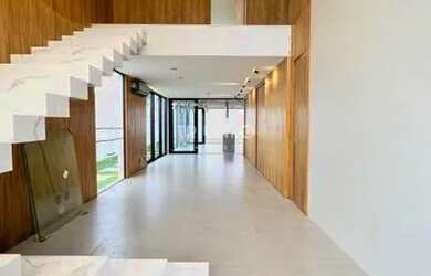 Imagem 4: Casa para venda tem 303 metros quadrados com 4 Suites no Condomínio Damha