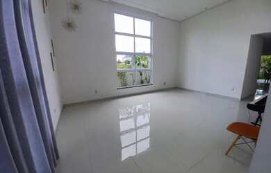 Imagem: A casa em condomínio possui 2 Dormitórios, 1 Banheiro, 1 Vaga