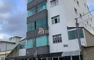 Imagem: O apartamento possui 3 Dormitórios, 1 Banheiro, 2 Vagas na