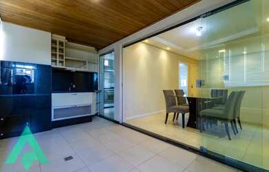 Imagem: O apartamento possui 3 Dormitórios, 2 Banheiros, 2 Vagas na