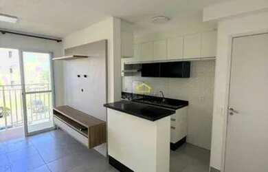 Imagem: O apartamento possui 2 Dormitórios, 1 Banheiro, 1 Vaga na garagem