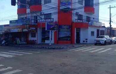 Imagem: A pousada chalé possui 5 Dormitórios, Imóvel mobiliado e