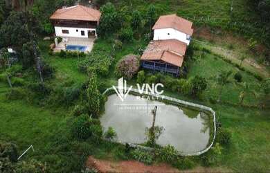 Imagem: A fazenda possui 1200m² de Área e está localizado em Amaral