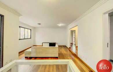 Imagem: O apartamento possui 3 Dormitórios, 2 Banheiros, 3 Vagas na