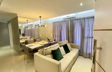 Imagem: O apartamento possui 3 Dormitórios, 2 Banheiros, 2 Vagas na