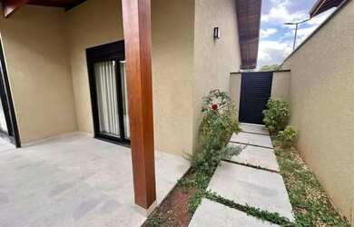 Imagem 5: Casa Térrea de Condomínio para aluguel em Atibaia, 270m² de área total...