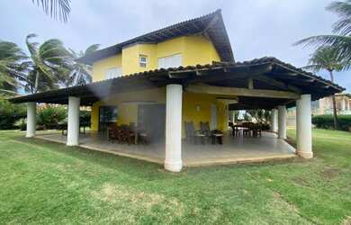 Imagem: A casa em condomínio possui 4 Dormitórios, 5 Banheiros, 1