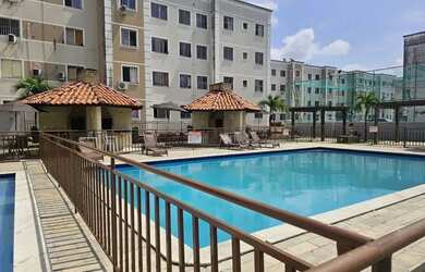 Imagem: O apartamento possui 2 Dormitórios, 1 Banheiro, 1 Vaga na garagem