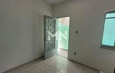 Imagem: O depósito possui 16m² de Área e está localizado em Centro