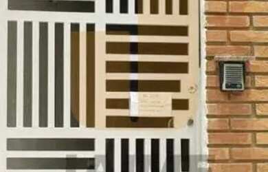 Imagem: O depósito para alugar possui 2 Vagas na garagem e 123m² de