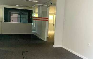 Imagem 16: Sala com 250m² para aluguel, no Belvedere em Belo Horizonte - MG