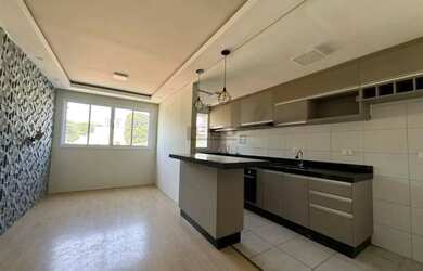 Imagem: O apartamento possui 3 Dormitórios, 1 Banheiro, 1 Vaga na garagem