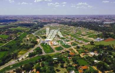 Imagem: O terreno possui 235m² de Área e está localizado em São