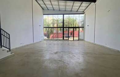 Imagem: Salão comercial com 211m², bairro Alto da Boa Vista, Zona