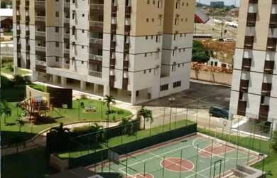 Imagem: O apartamento possui 4 Dormitórios, 1 Banheiro, 1 Vaga na garagem