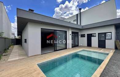 Imagem: A casa em condomínio possui 3 Dormitórios, 5 Banheiros, 4