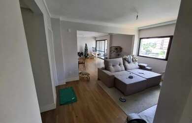 Imagem: O apartamento possui 2 Dormitórios, 3 Banheiros, 2 Vagas na