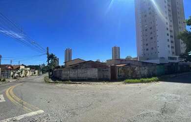 Imagem: O terreno à venda possui 605m² de Área e está localizado