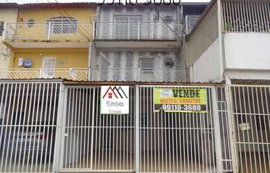 Imagem: A casa possui 5 Dormitórios, 4 Banheiros, 4 Vagas na garagem