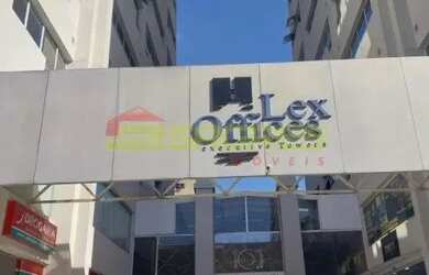 Imagem: O depósito possui 1 Vaga na garagem, 30m² de Área e está